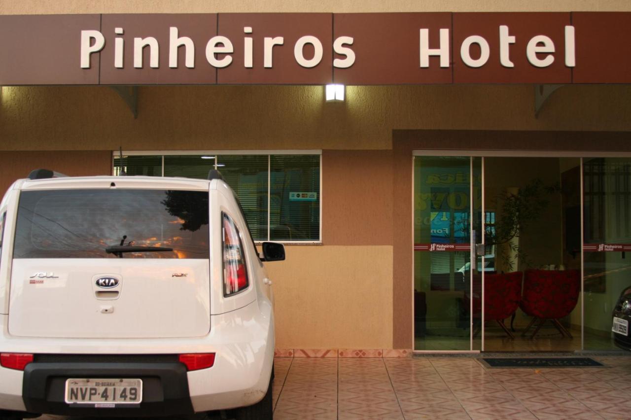 Pinheiros Hotel Goiânia Zewnętrze zdjęcie